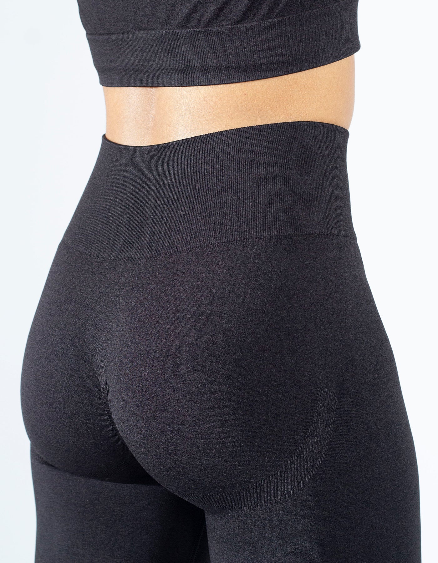Strong Start Seamless Leggings Scrunch - Black