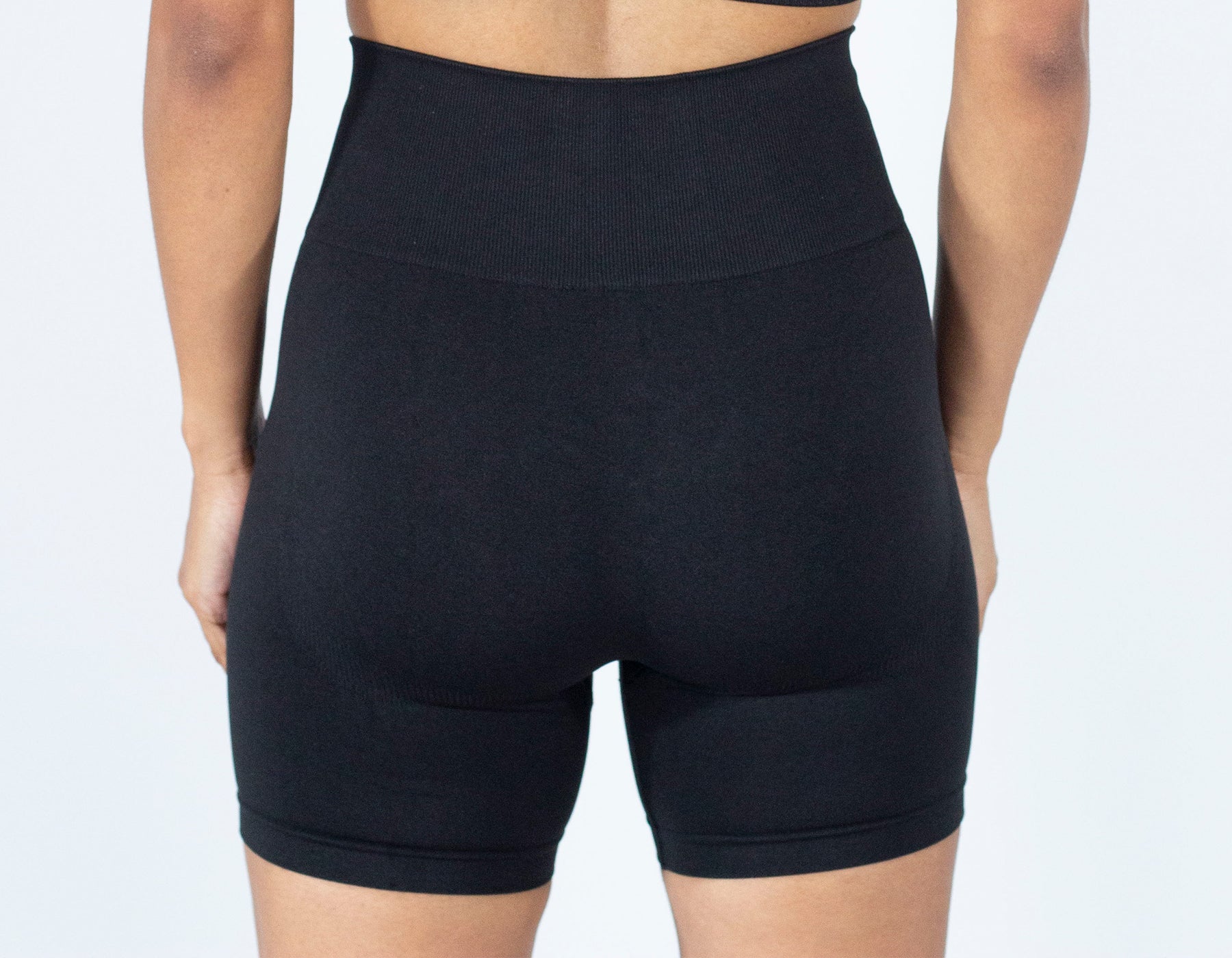 Strong Start Seamless Shorts - Black