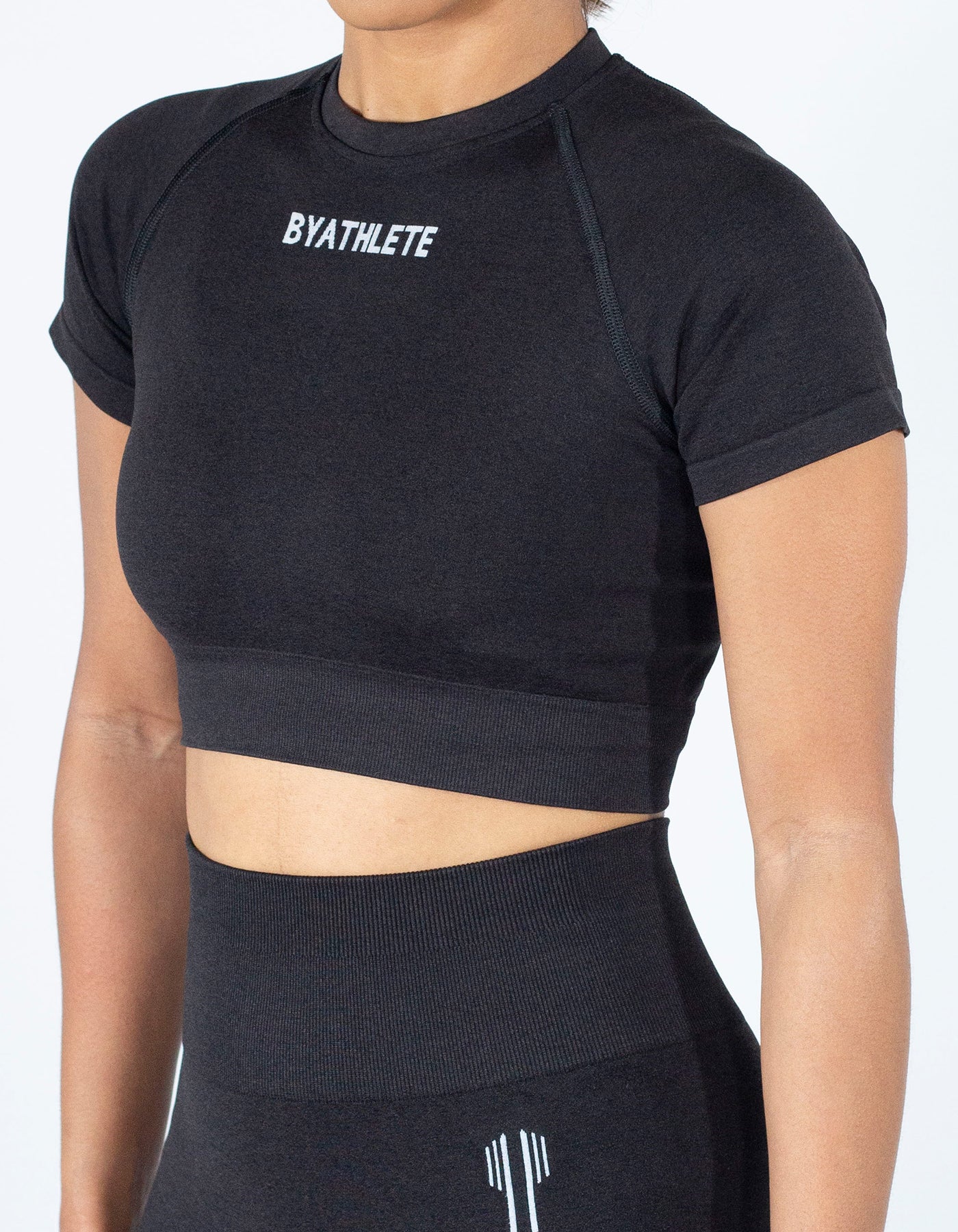 Strong Start Seamless Crop Top - Black