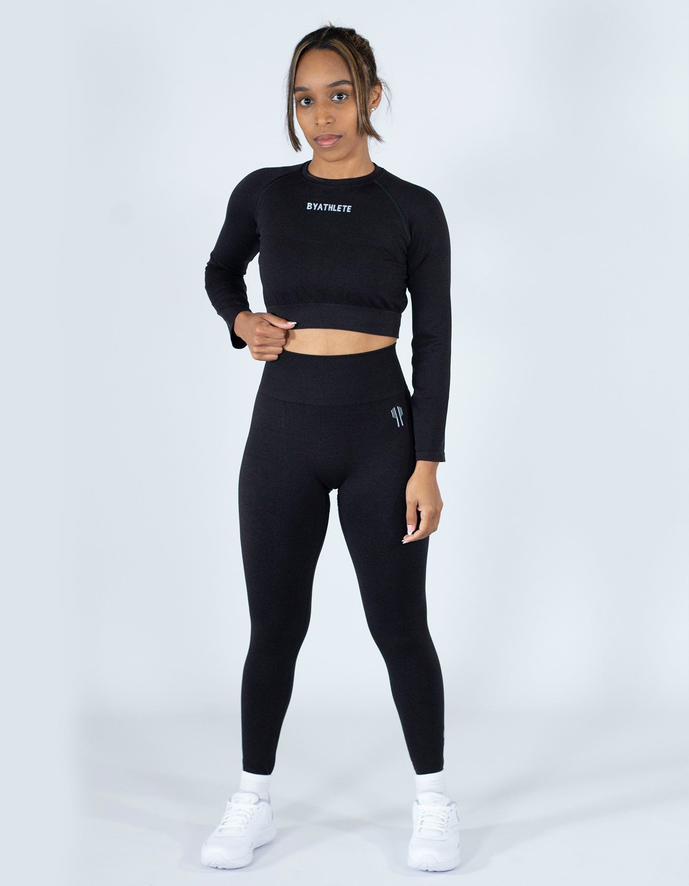 Strong Start Seamless Long Sleeve Crop Top - Black